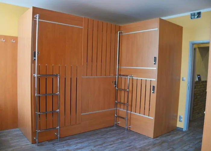 Do Step Inn Central - Self-Service-Hostal